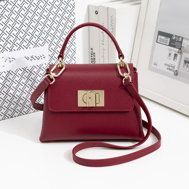 Chic Sophistication: The 2025 Natural Cowhide Small Square Handbag