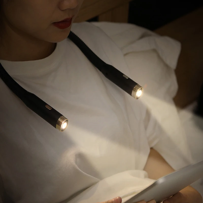 Discover Cozy Nights with the Perfect Neck Reading Light! 📚✨