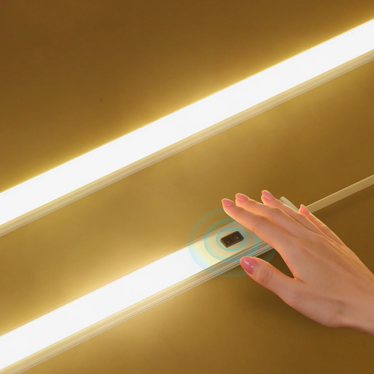 Light Up Your Home Effortlessly with a Hand Sweep Sensor Lamp 💡✨