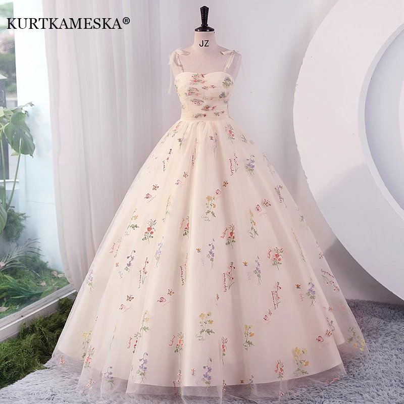 Elegant Floral Embroidery Evening Dress