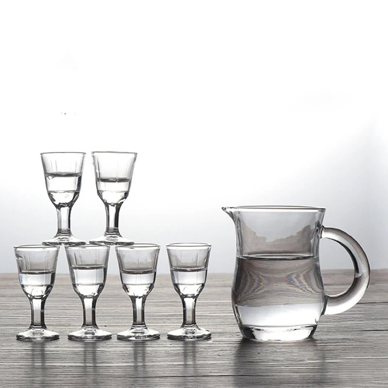 Elegant 7-Piece Wine Glass Set