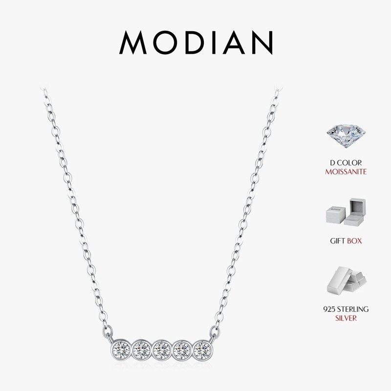 Luxury Moissanite Pendant Necklace