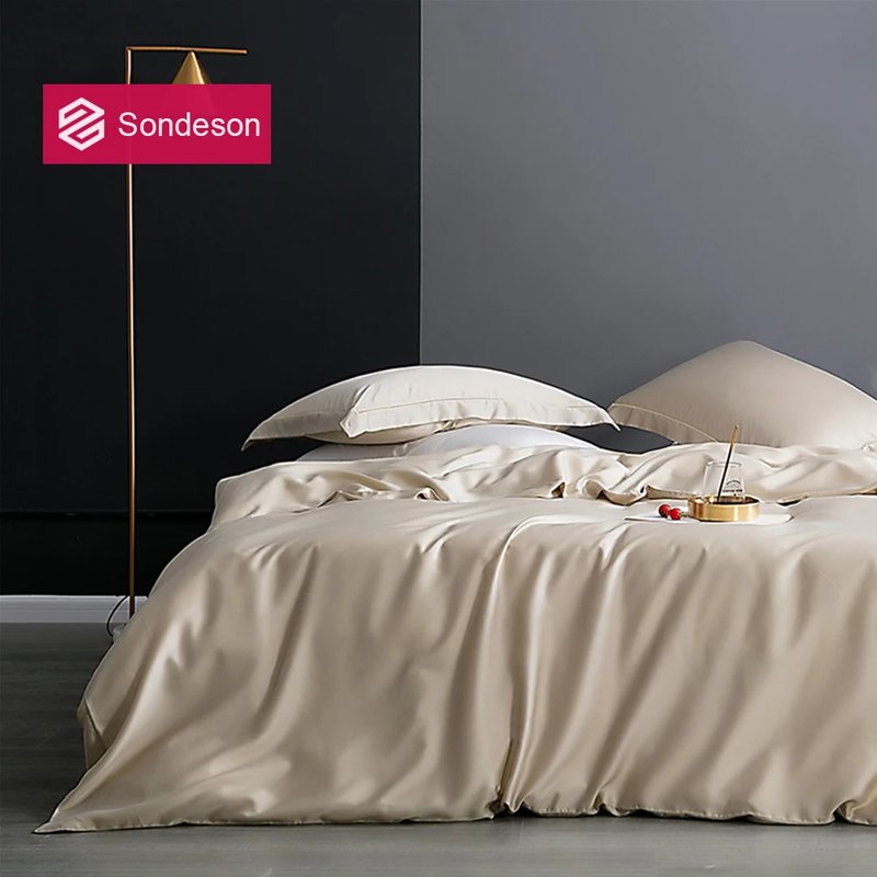 Luxurious Silk Bedding Set