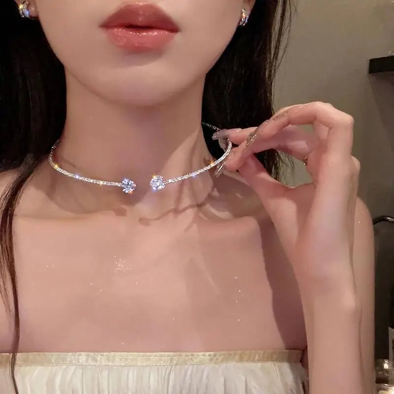 Rhinestone Heart Choker Necklace