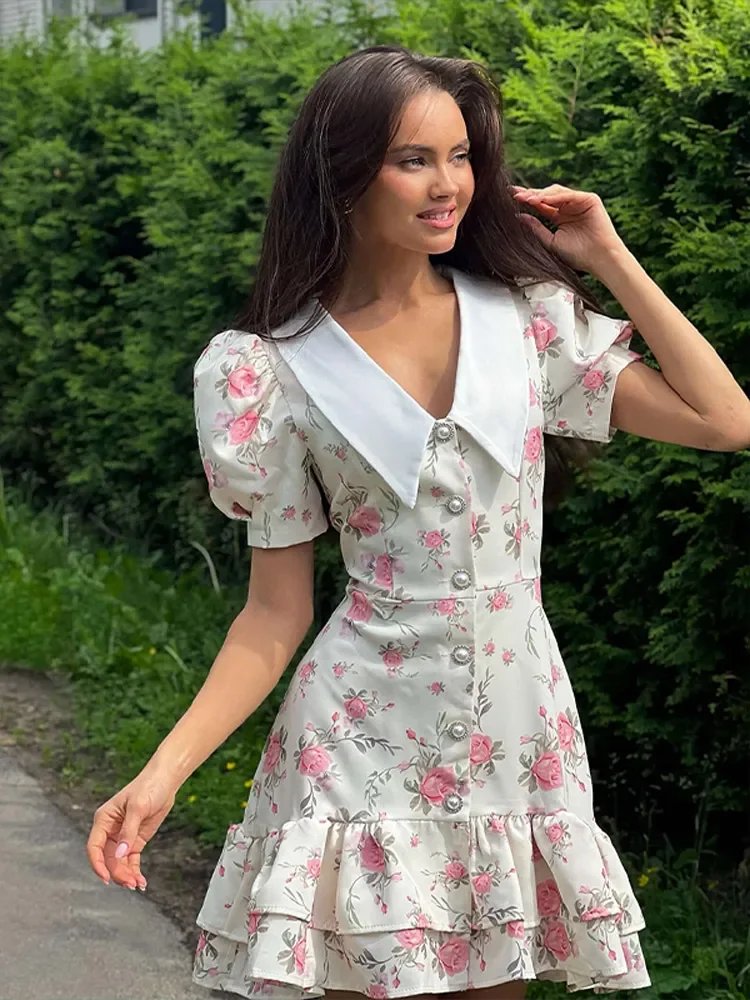 Chic Floral Ruffle Hem Dress