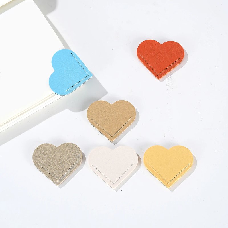 Romantic Heart-Shaped Bookmarks Set