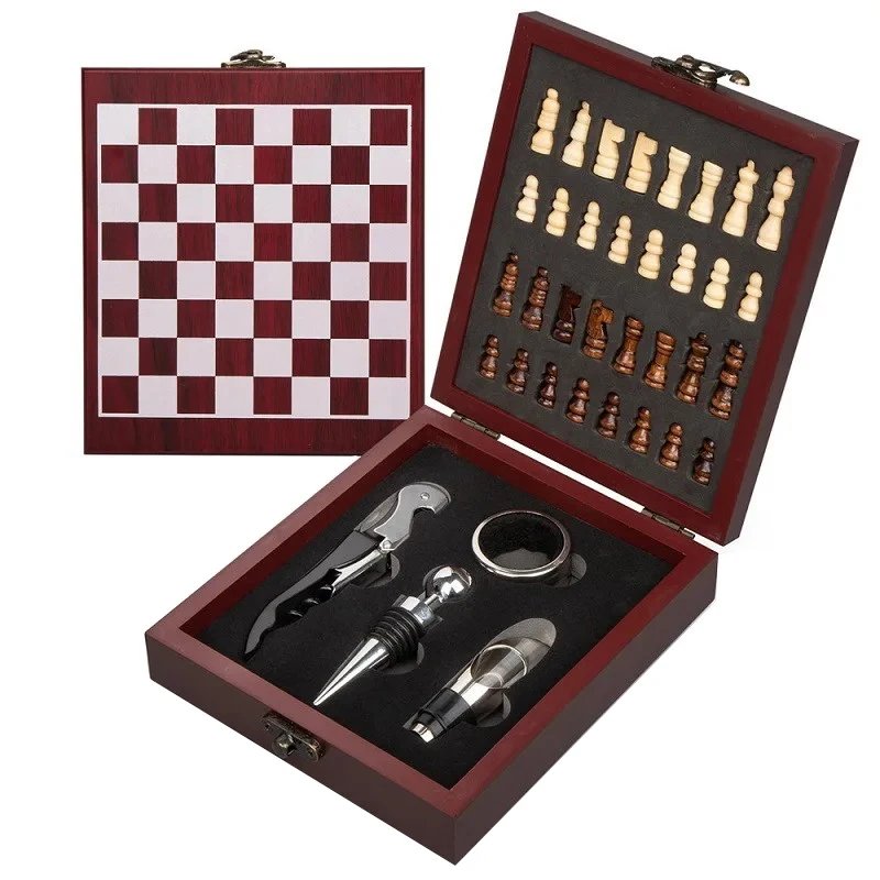 Wine Accessories Set with Chessboard Opener