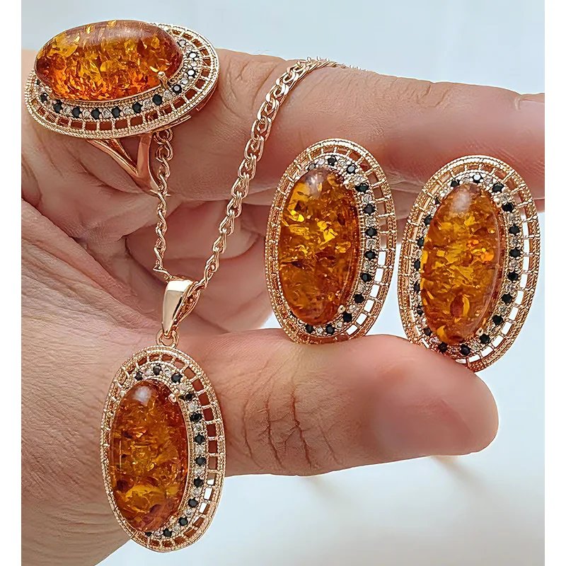 Elegant Amber Jewelry Set for Women