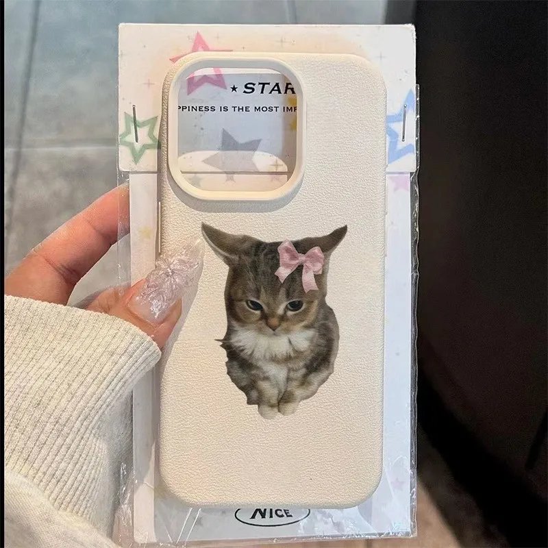 Adorable Cat Pattern Phone Case