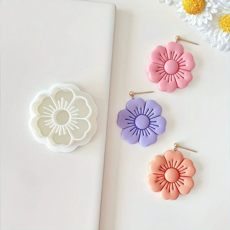 Flower-Shaped Clay Cutting Mold