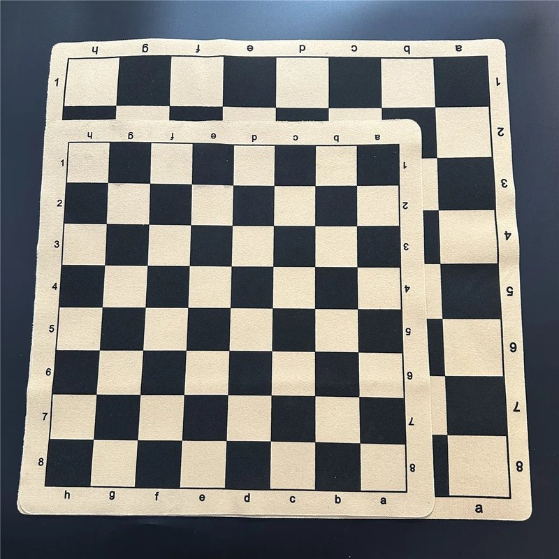 Foldable International Chess Set