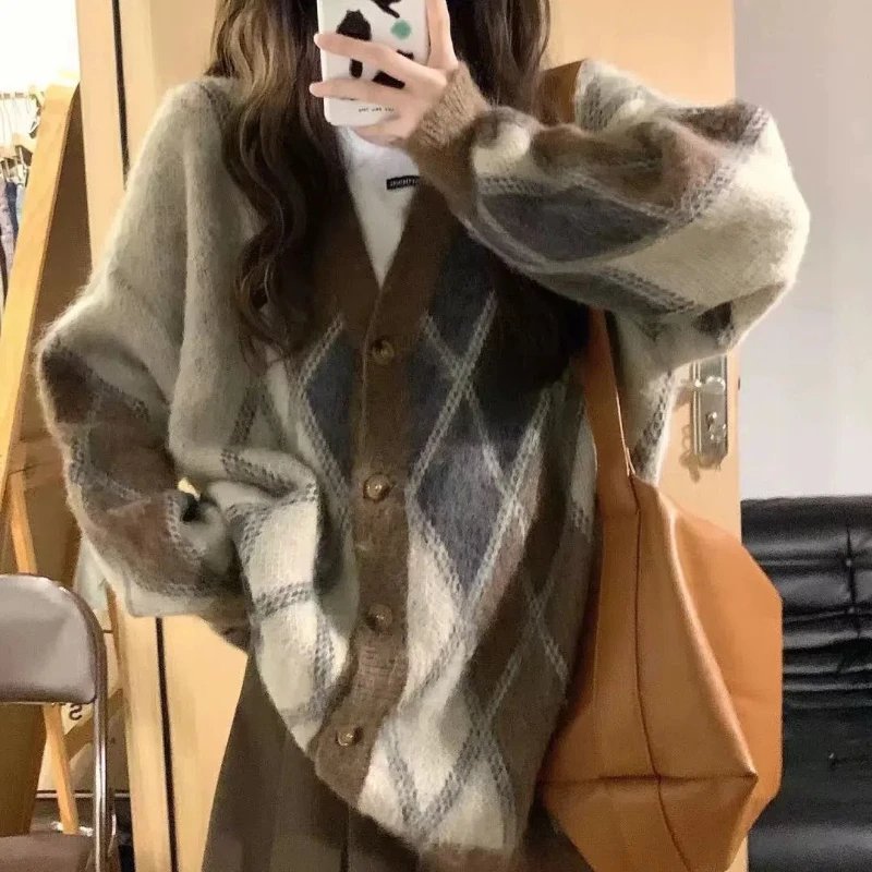 Cozy Retro Diamond Knit Cardigan