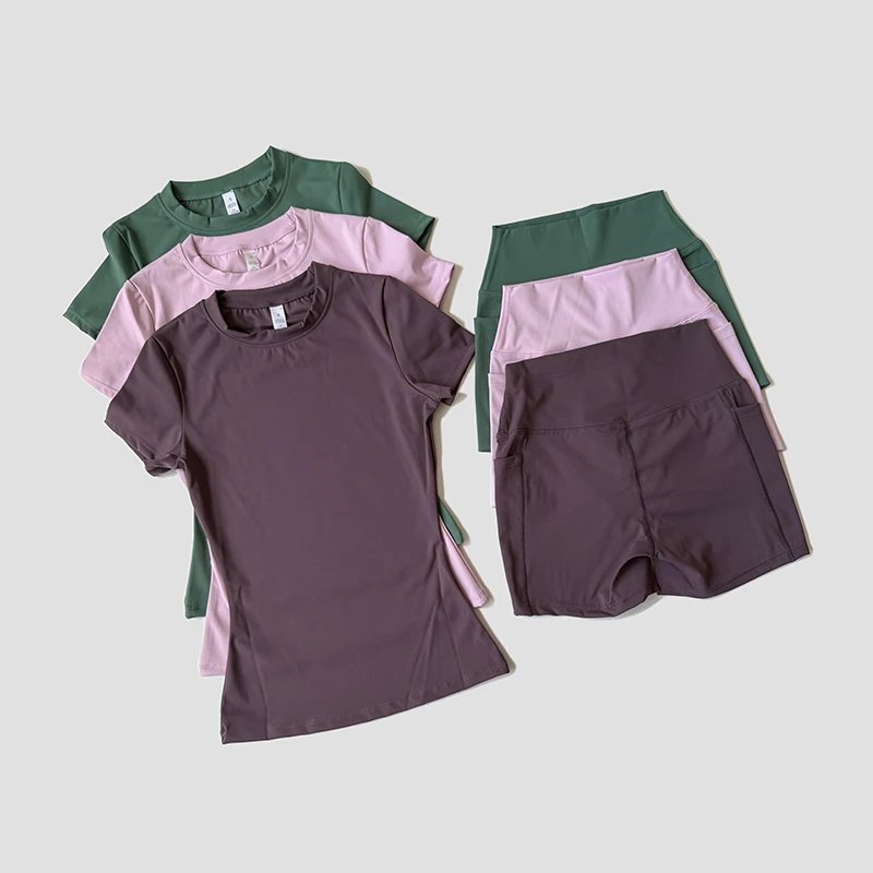 Seamless Women's Yoga Set