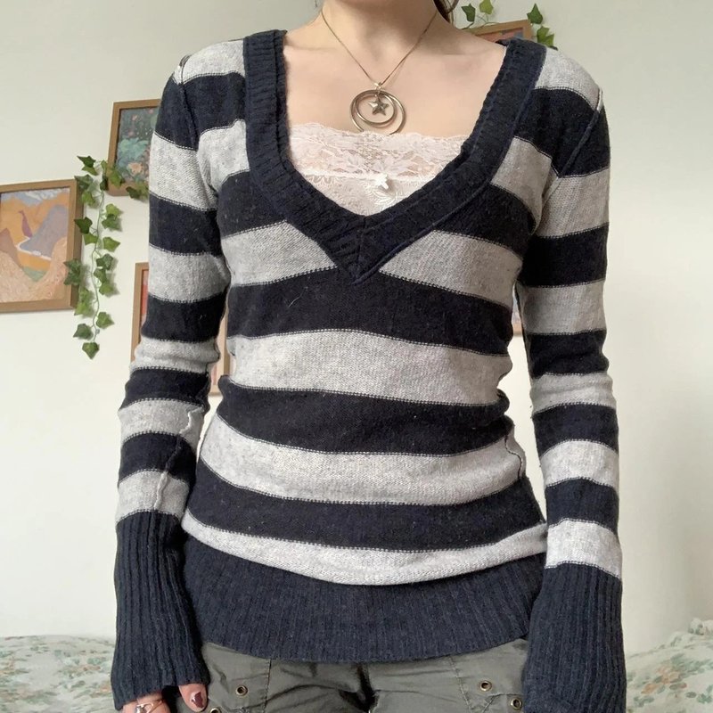 Vintage Y2K Fairy Grunge Sweater