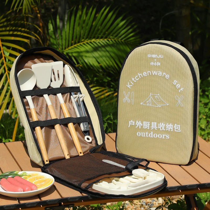 Compact Outdoor Picnic Set