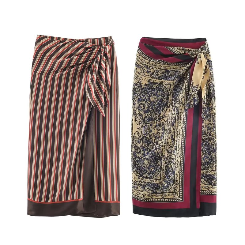 Retro Paisley High-Waist Half Skirt