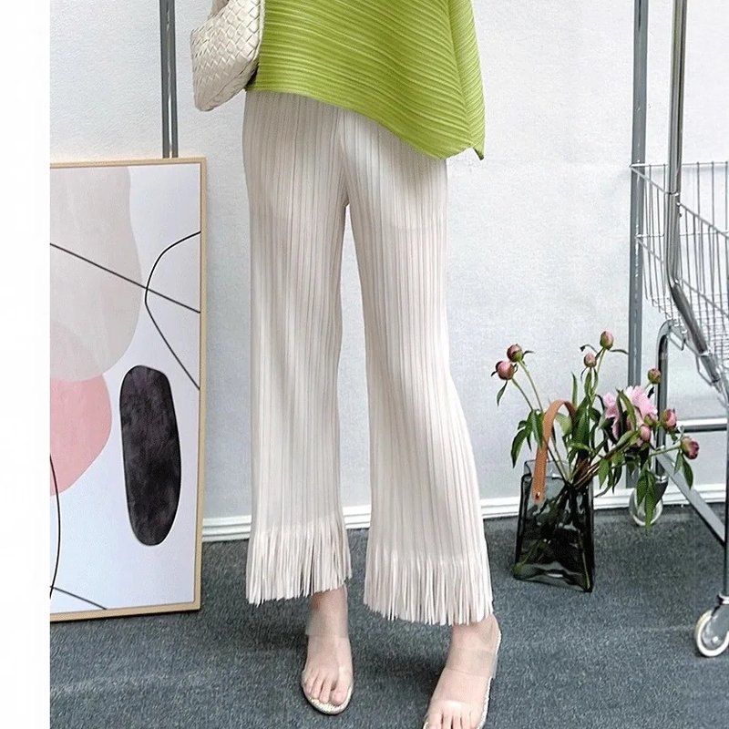 Chic Miyake Pleated Wide-Leg Pants