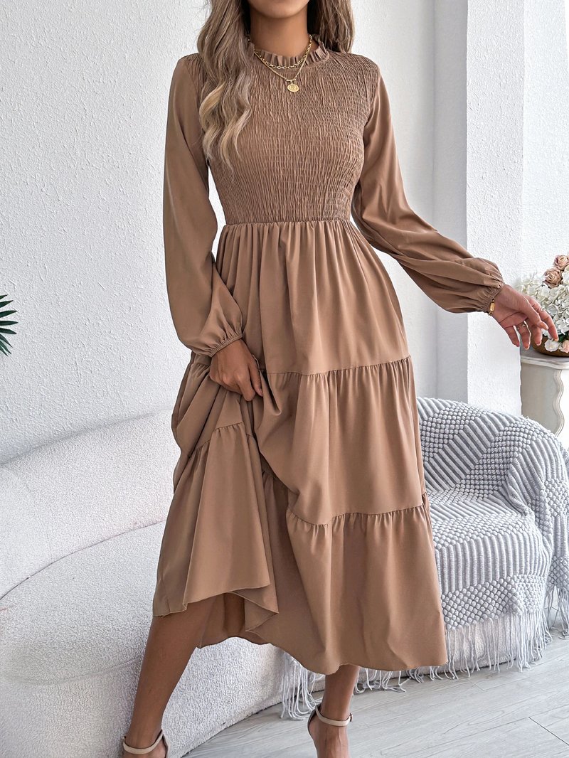 Elegant Midi Dress for Spring