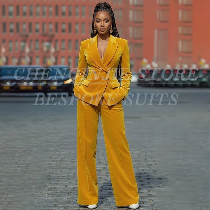 Elegant Velvet Women's Blazer Set