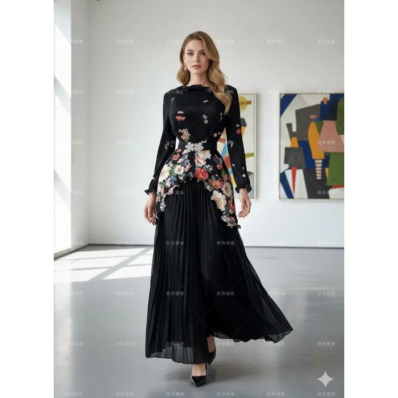 Chic Plus Size Pleated Skirt Set