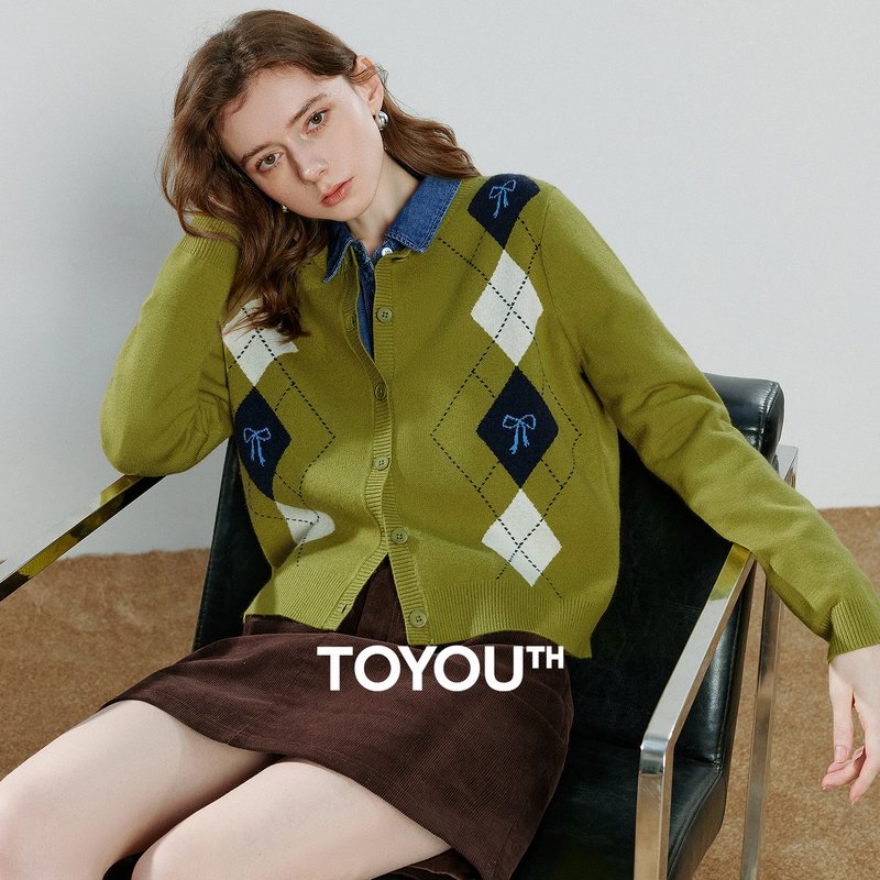 Retro Crew Neck Cardigan for Women