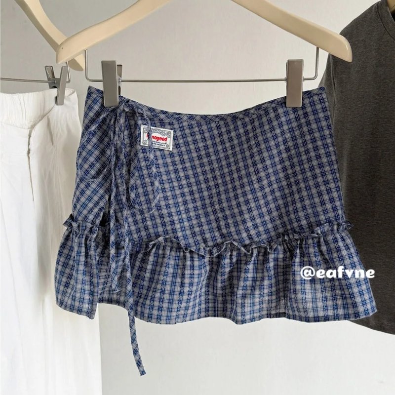 Chic High-Waist Ruffle Mini Skirt
