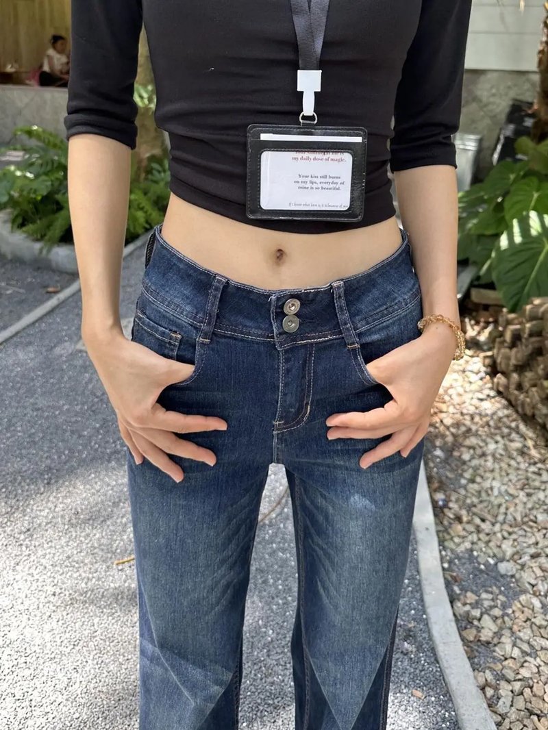 Vintage High-Waist Flare Jeans