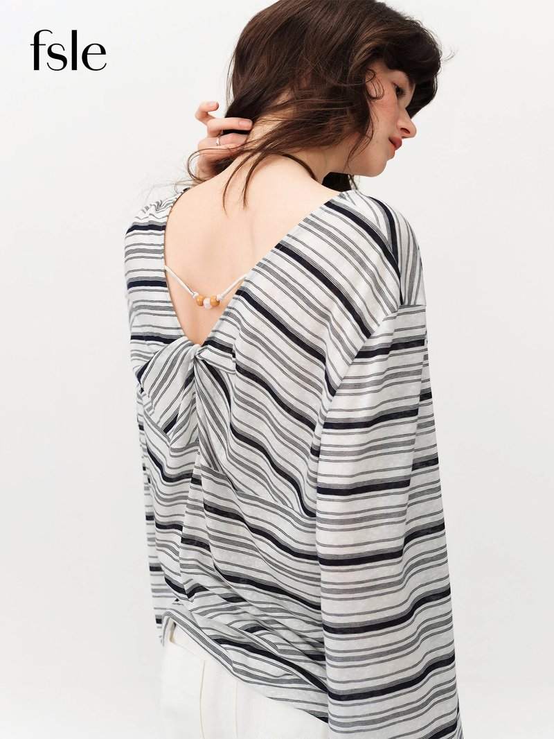 Bohemian V-Neck Twist T-Shirt