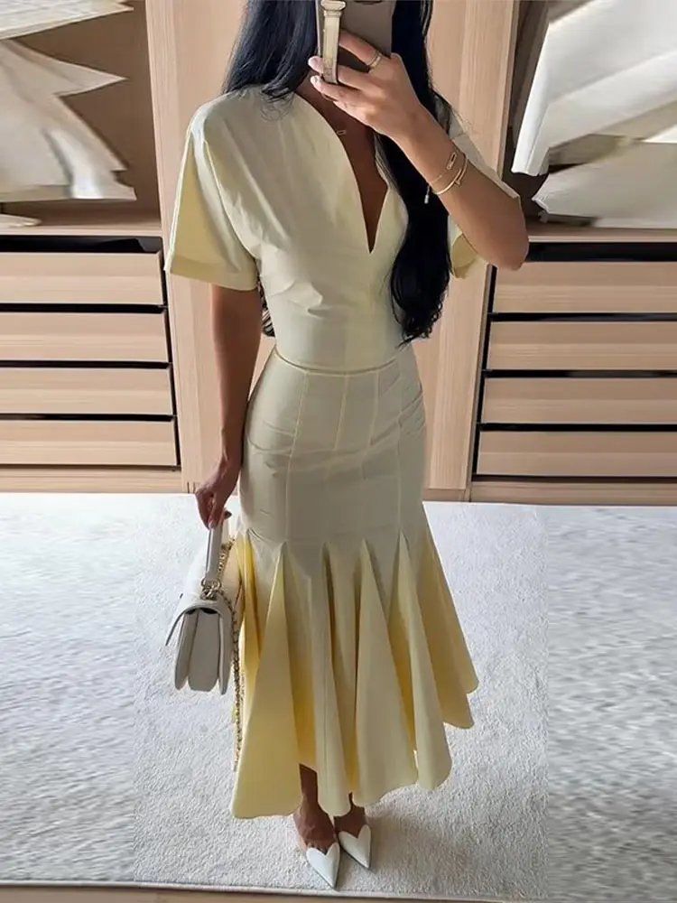 Chic V-Neck Ruffled Summer Dress