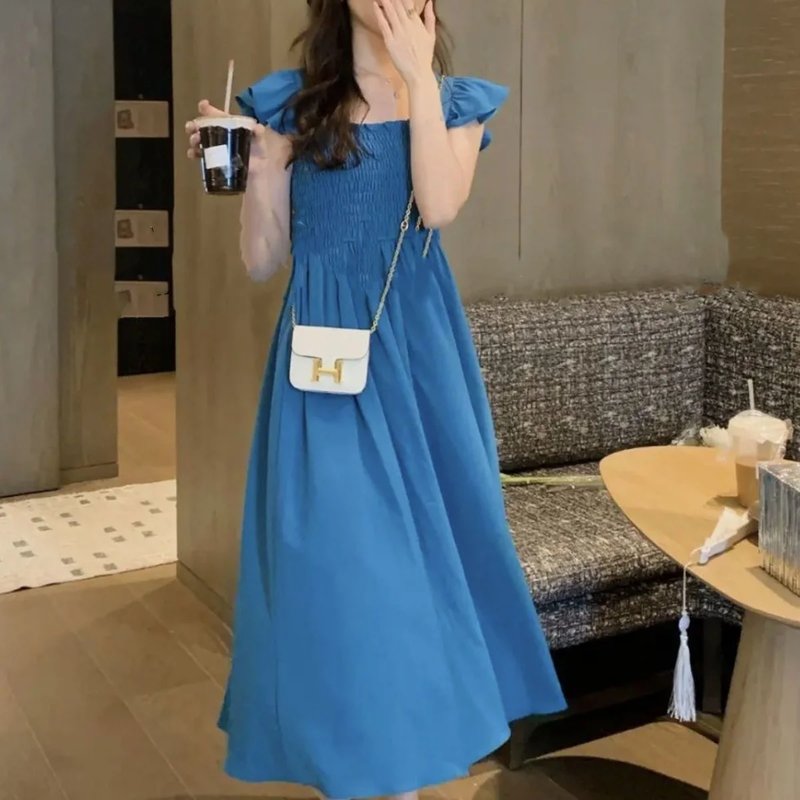 Elegant Floral Midi Dress