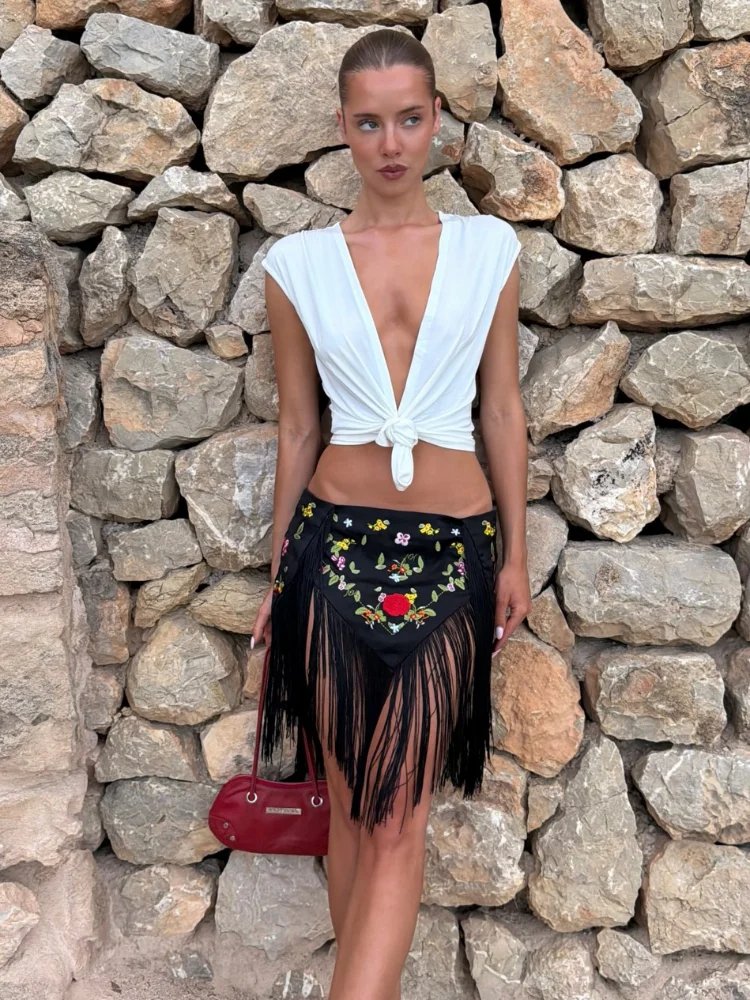 Chic Vintage Floral Wrap Skirt