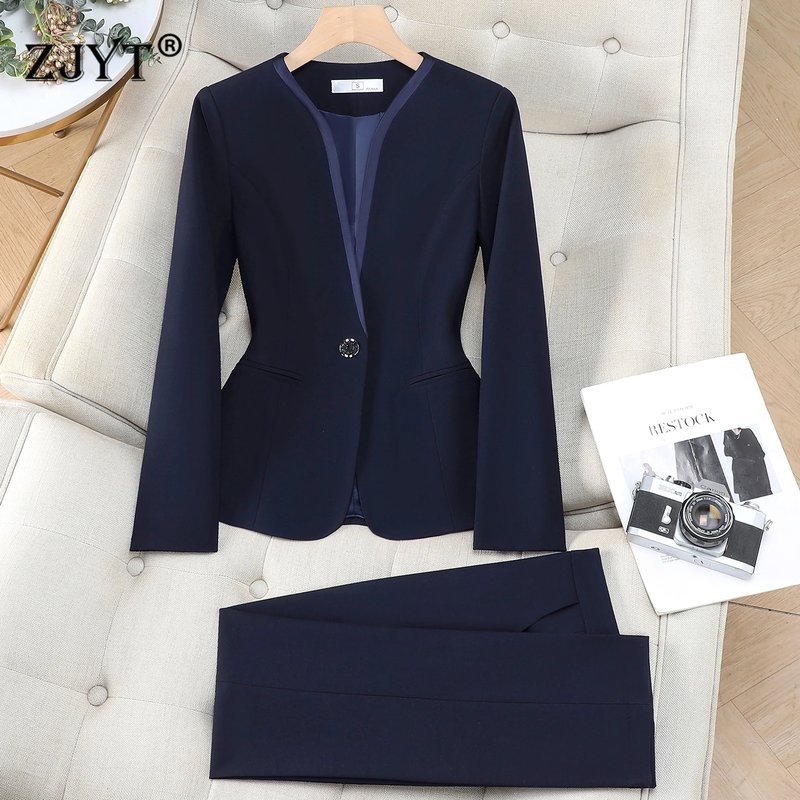 Chic Autumn Blazer and Pants Set