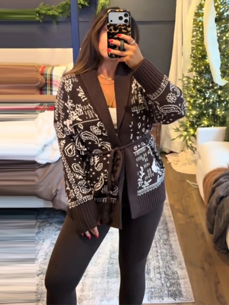Chic V-Neck Knit Cardigan for Women