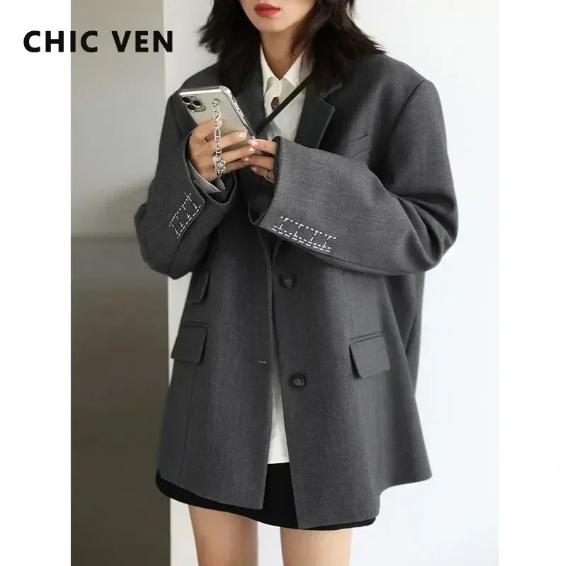 Stylish Women's Blazer with Embroidery