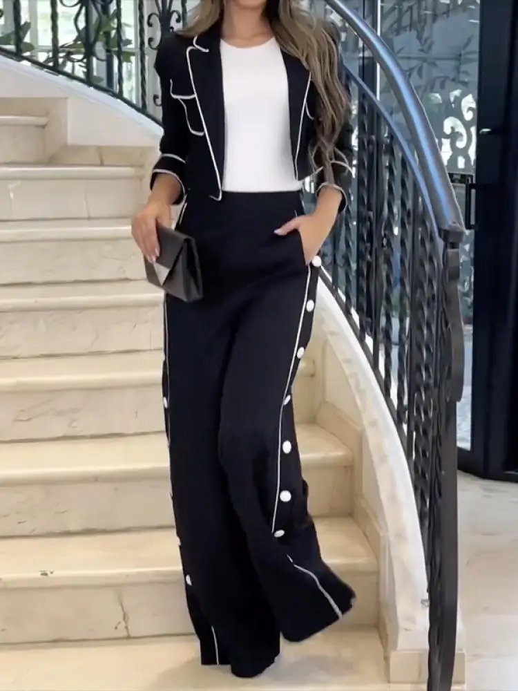 Elegant Women's Blazer and Pants Set