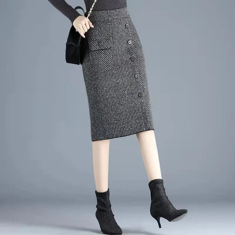 Elegant Houndstooth A-Line Skirt