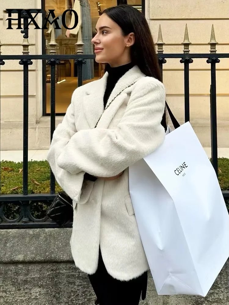 Chic White Faux Fur Blazer