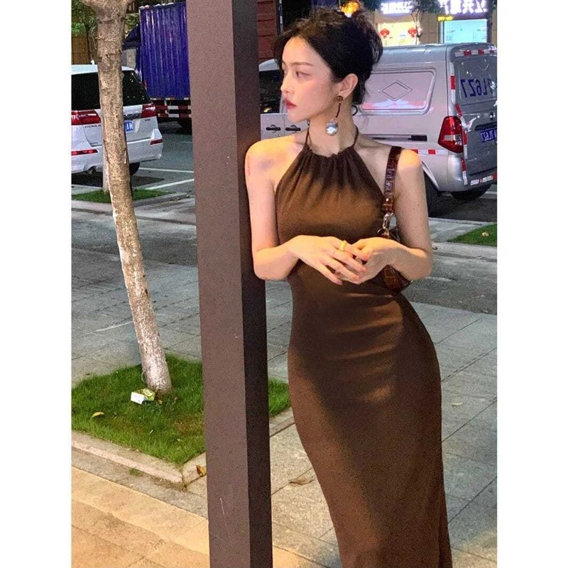 Chic Retro Backless Halter Dress
