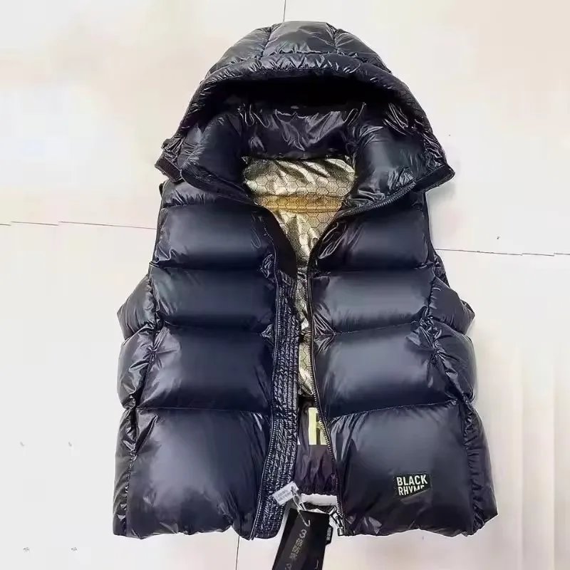 Women's Detachable Hooded Puffer Vest