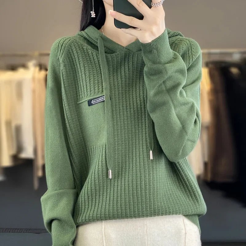Chic Knitted Hoodie for Women