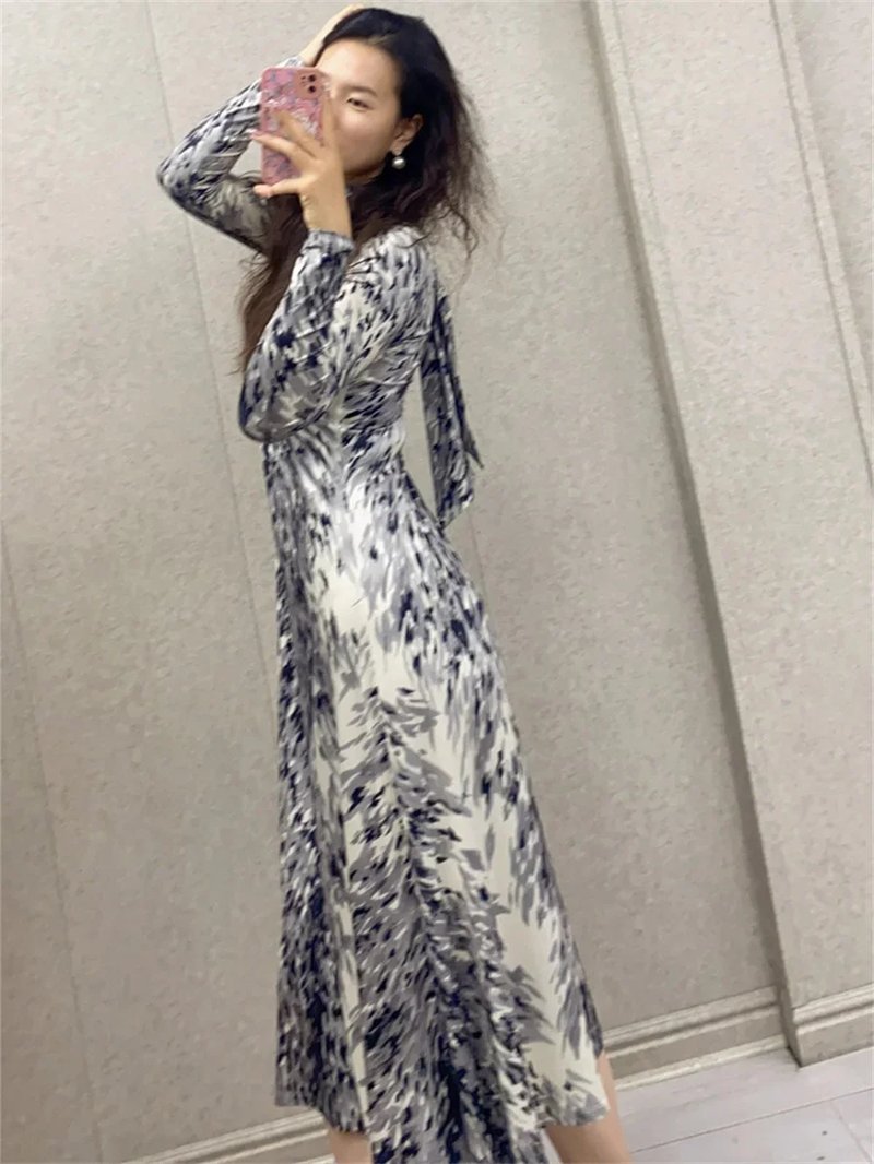 Vintage Print Long Sleeve Dress
