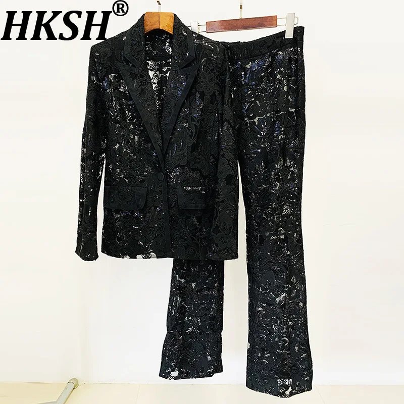Elegant Women's Two-Piece Blazer Set