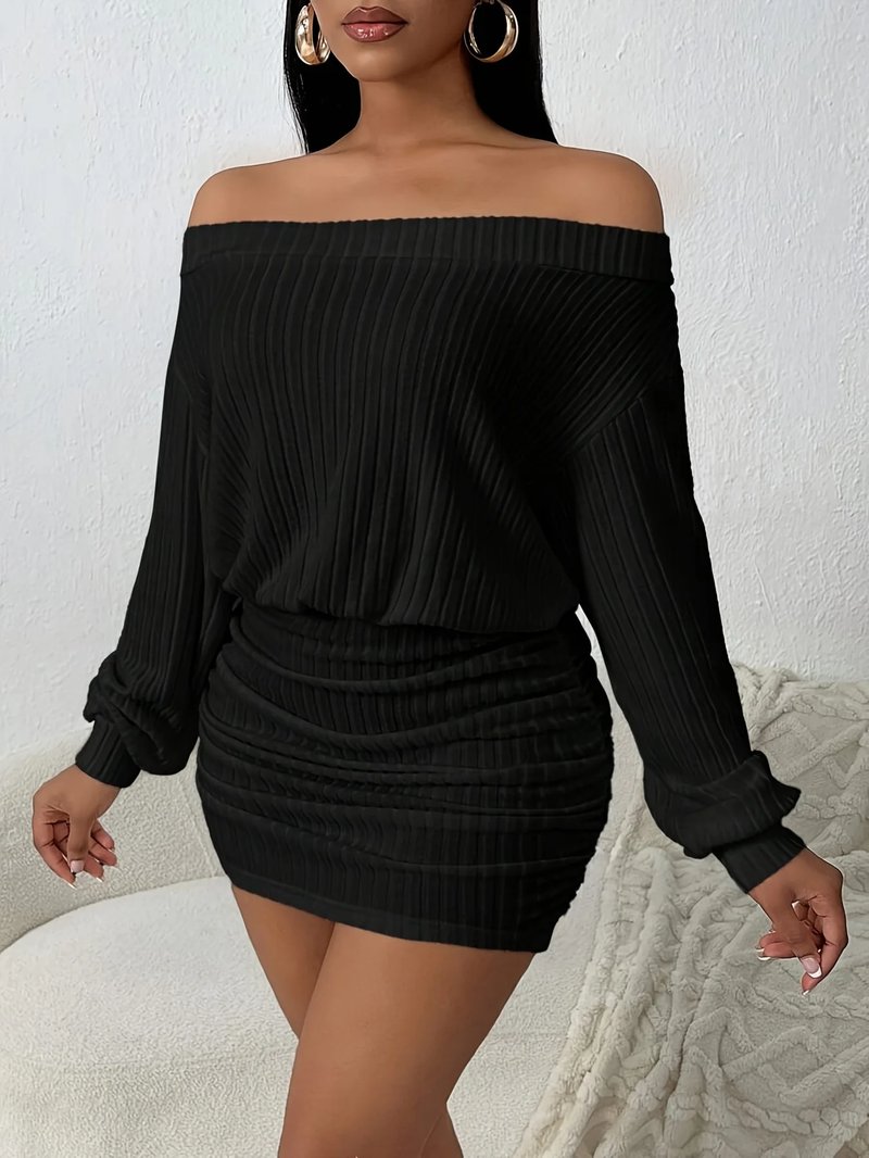 Chic One-Shoulder Knitted Dress