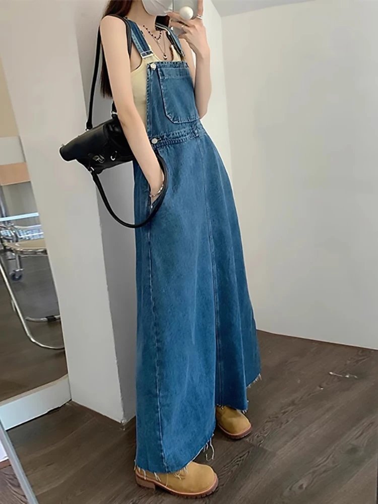 Chic Backless Denim Maxi Dress