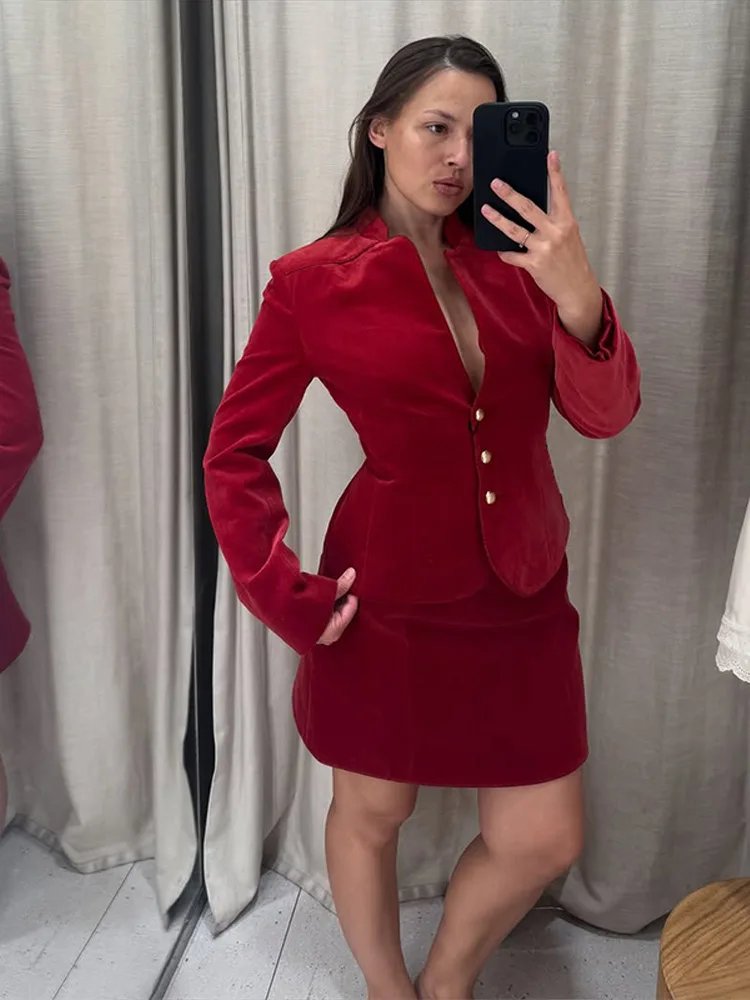 Chic Retro Velvet 2-Piece Set