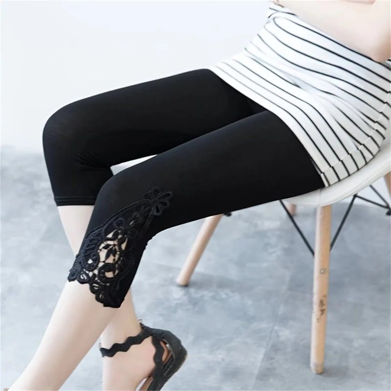 High-Waist Lace Stretch Leggings