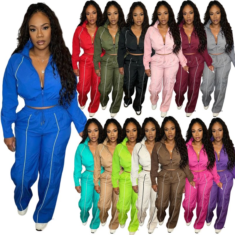 Chic Hooded Crop Top & Pants Set