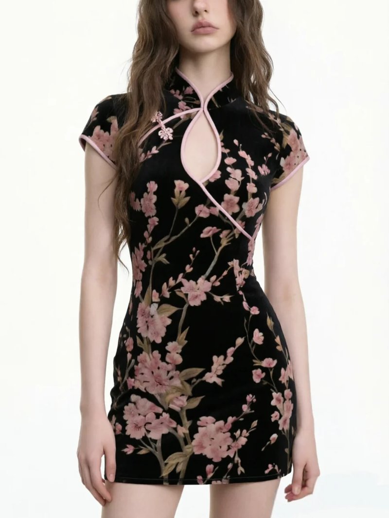 Elegant Black Velvet Summer Dress