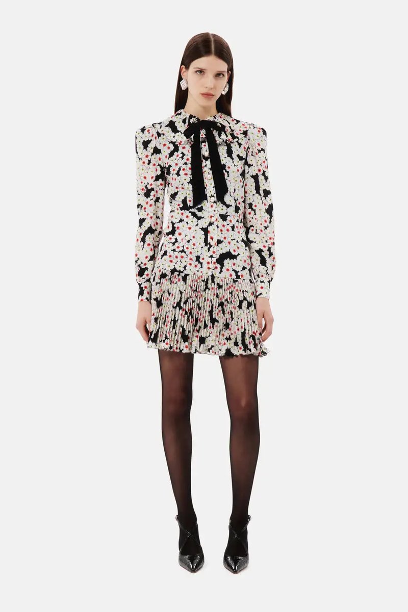 Chic Floral Mini Dress with Velvet Bow
