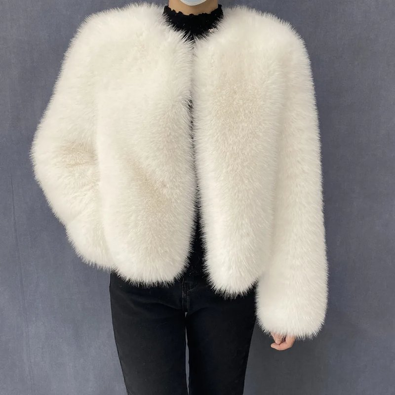 Chic Faux Fur Winter Coat for Women